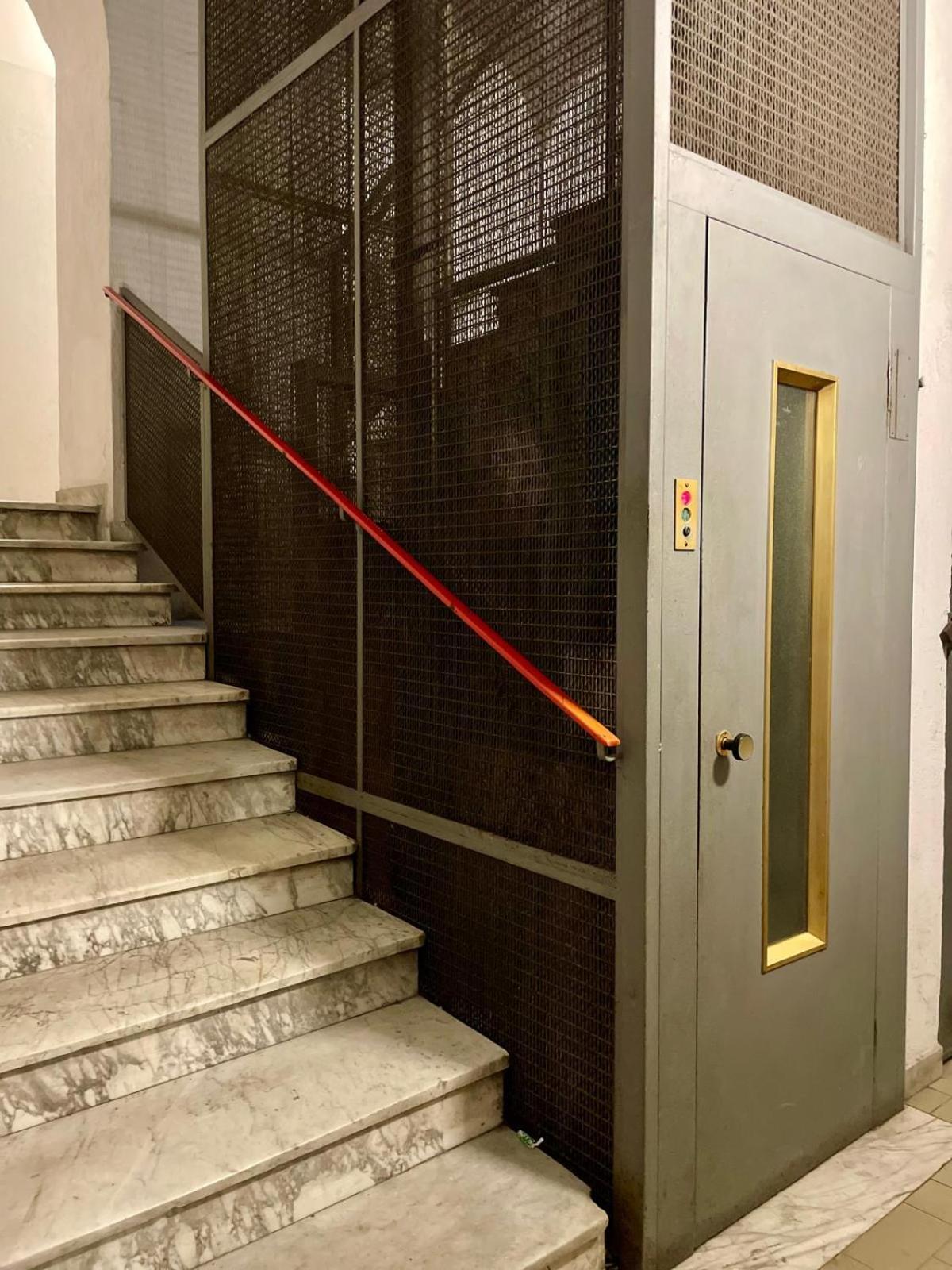 Domus Gaia Apartment Rome Bagian luar foto